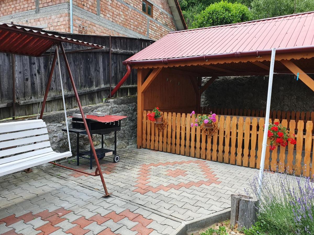Bed and Breakfast Rozsa Panzio Rimetea Exterior foto